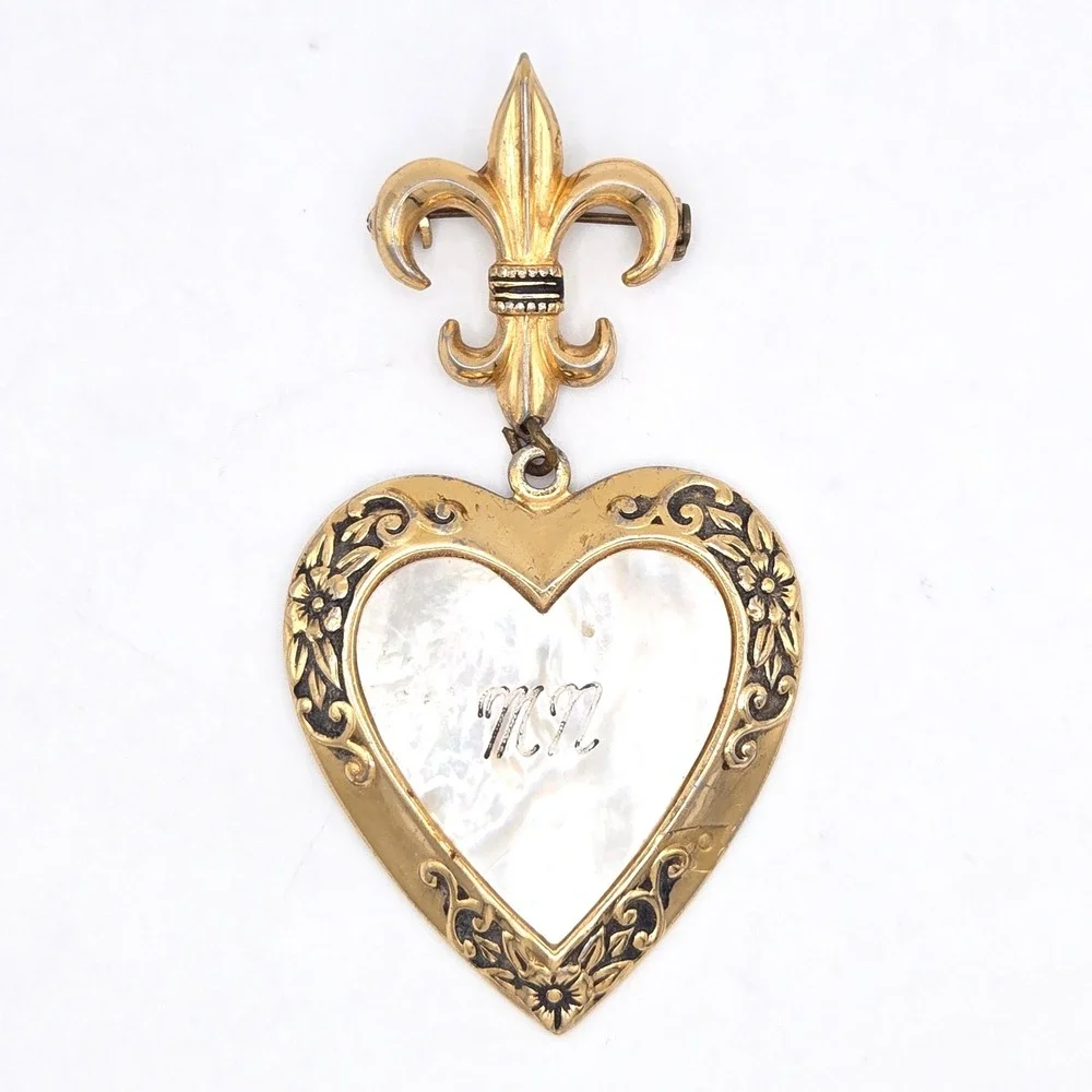 Vintage Brooch Fleur-de-lis Mother of Pearl‎ Heart Monogram MN Gold Tone Pin 60s